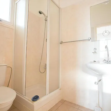 Ayia Triada, Beautiful 5bdr With Pool, Close To Beaches And Amenities *