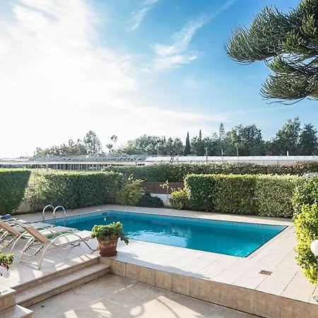 Ayia Triada, Beautiful 5bdr With Pool, Close To Beaches Villa