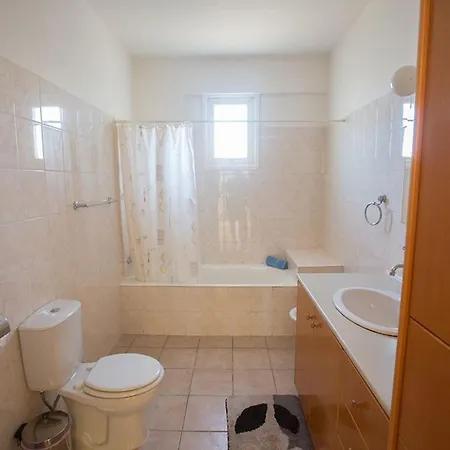 Villa Ayia Triada, Beautiful 5bdr With Pool, Close To Beaches *