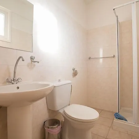 Ayia Triada, Beautiful 5bdr With Pool, Close To Beaches * Paralimni